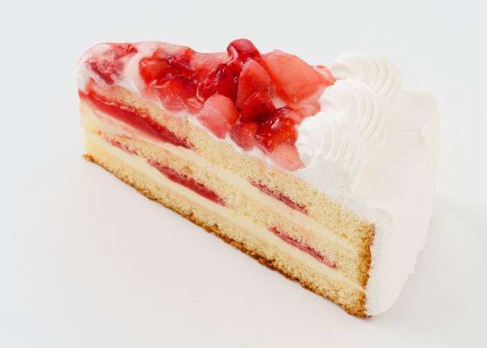 34] ストロベリーショートケーキ(6号12カット) | 業務用和洋菓子