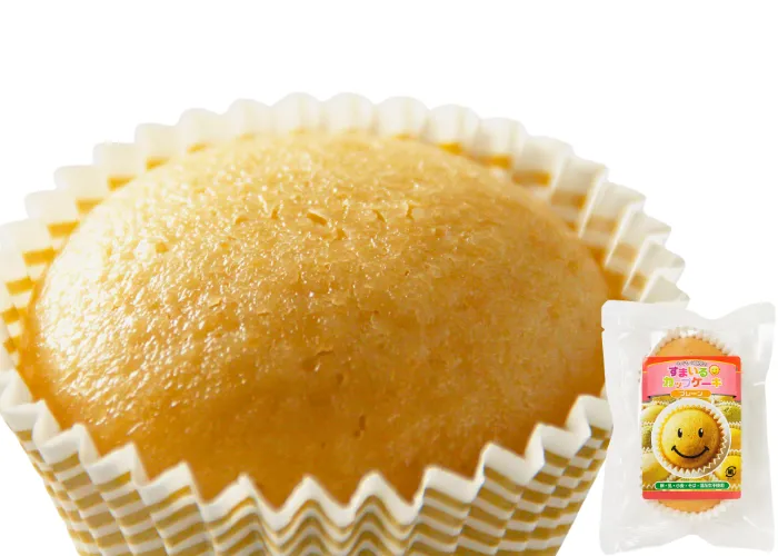 [200]　【アレルギー対応食品】もぐもぐ工房のすまいるカップケーキプレーン(390030)
