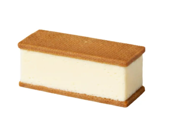 [211]　チーズケーキサンド　北海道ミルク