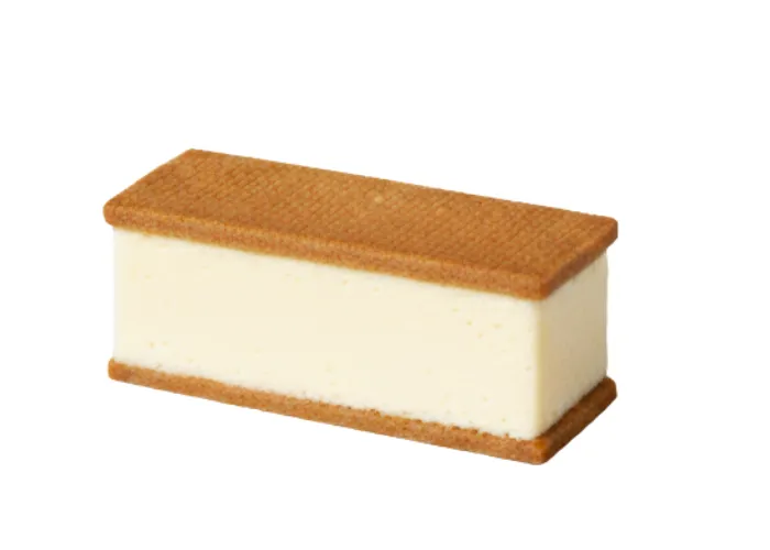 [211]　チーズケーキサンド　日本酒