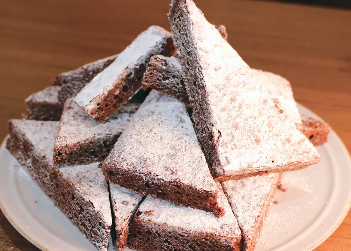 [224]　不揃いガトーショコラ