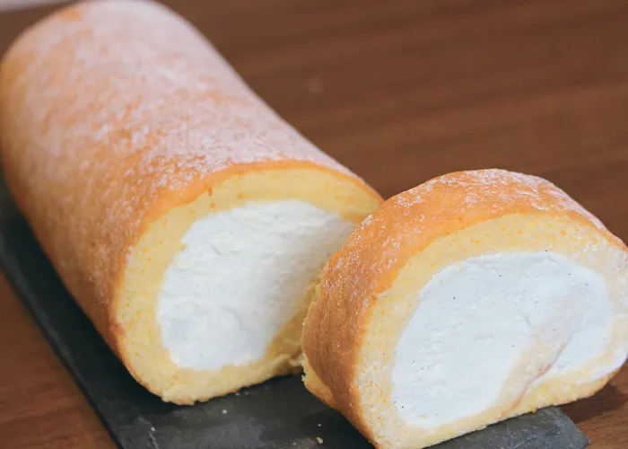 [224]　みみ付きプレミアムバニラロール