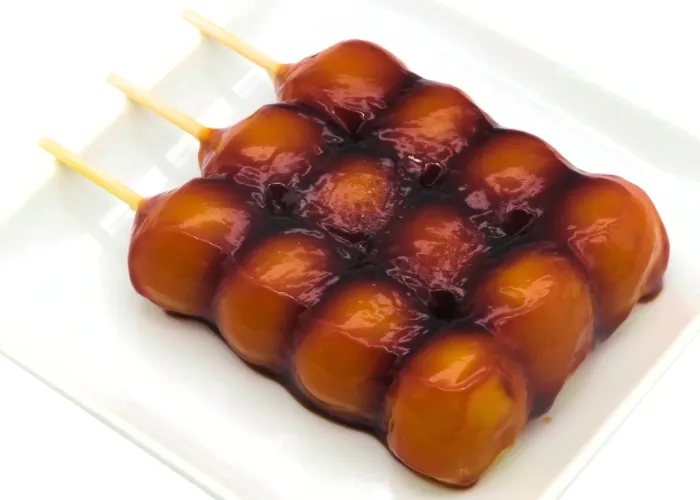 [55]　四串団子タレ付（みたらし醤油）