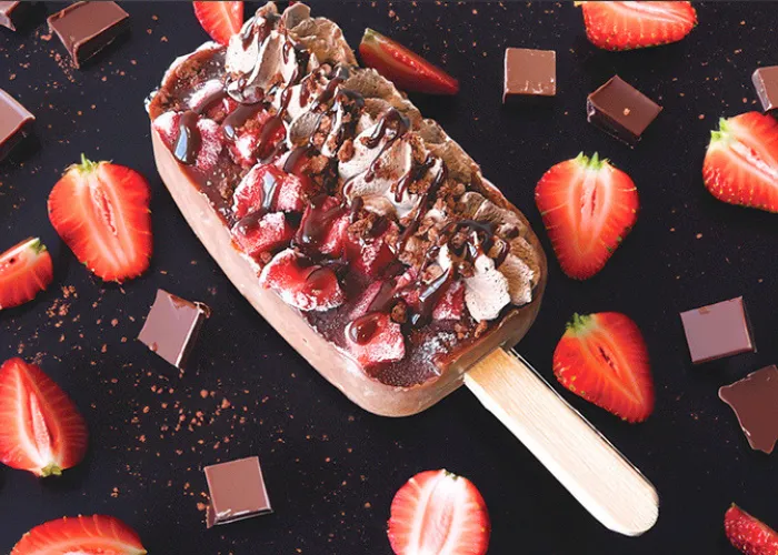 [220]　わらび餅アイス（生チョコストロベリー）